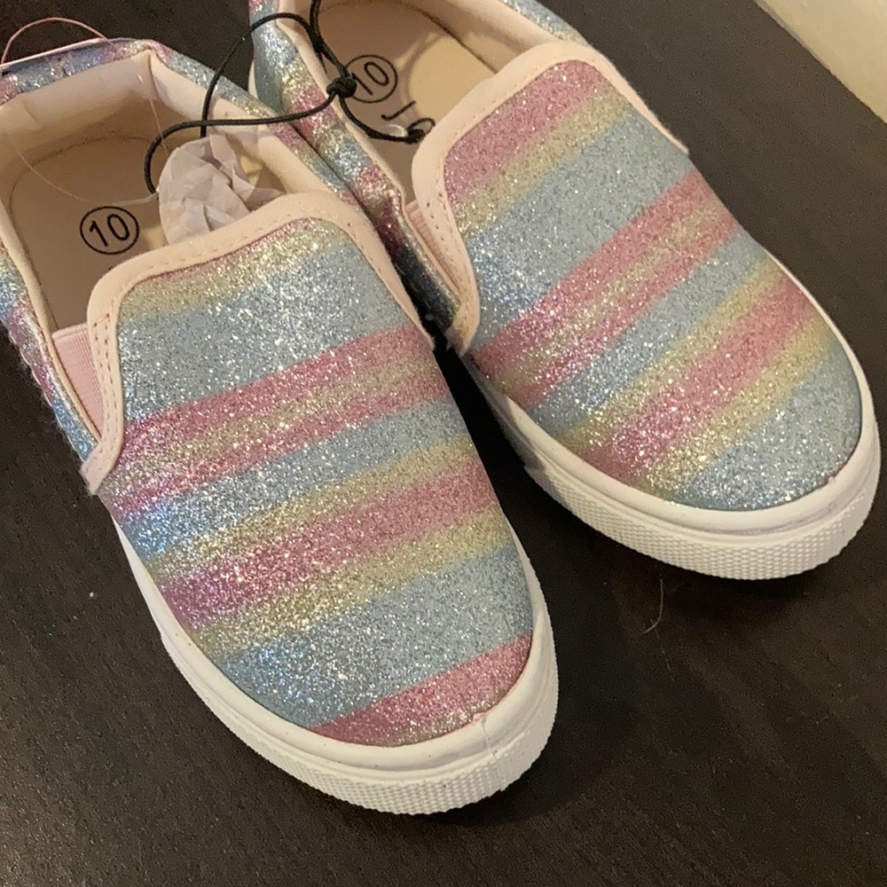 NWT girls slip on shoes